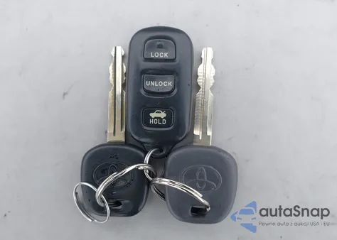 2005 Toyota Camry Xle V6 z USA, uszkodzony, nr VIN 4T1BF30K15U089678